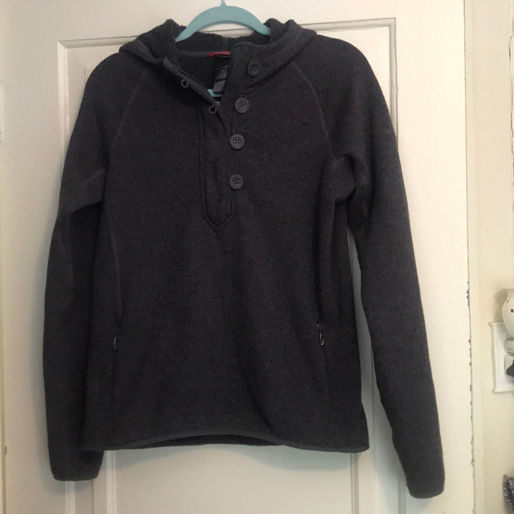 North Face pullover hoodie